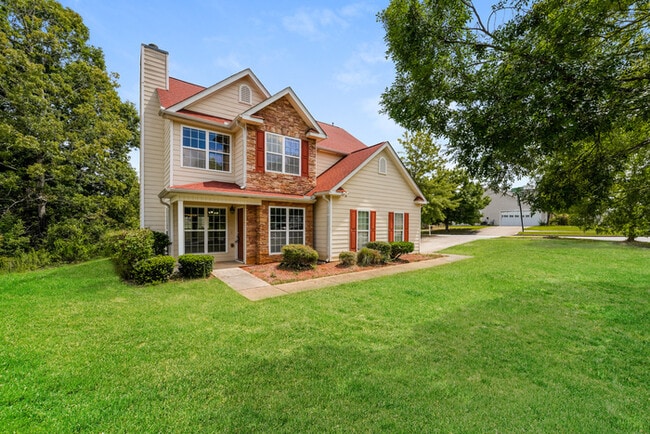 property at 5549 Village Ridge