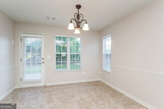 8548 Guthrie Dr in Riverdale, GA - Building Photo - Building Photo