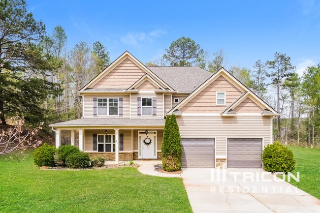 25 Ivy Ln