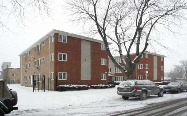 Tracy Court Apartments in Riverdale, IL - Foto de edificio