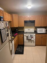 6043 10th Ave N in Greenacres, FL - Foto de edificio - Building Photo