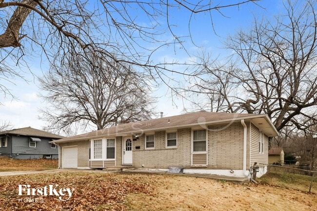 6217 E 95th Terrace in Kansas City, MO - Foto de edificio - Building Photo