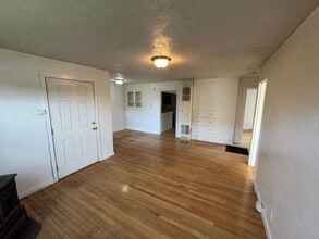 1645 SW 53rd St in Corvallis, OR - Building Photo - Building Photo