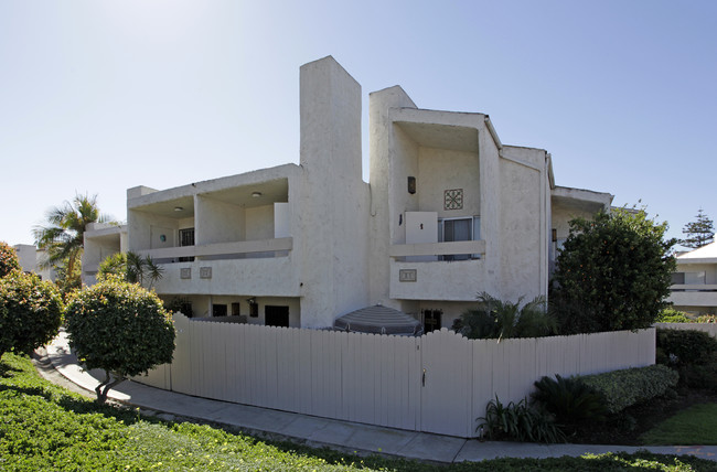 Mission Gardens in Chula Vista, CA - Foto de edificio - Building Photo