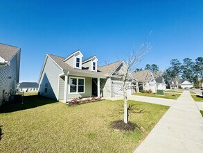 2422 Capri Ct in Conway, SC - Building Photo - Building Photo