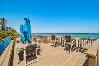 1149 Hillsboro Mile, Unit 304 in Hillsboro Beach, FL - Building Photo - Building Photo