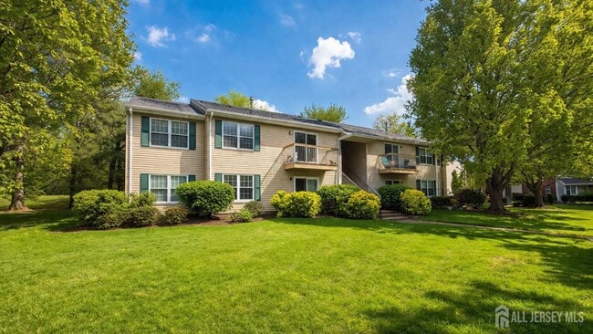 property at 161 Applegate Ln