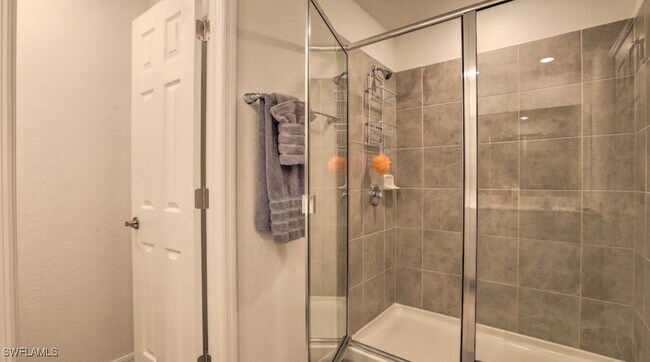 property at 14155 Oviedo Pl