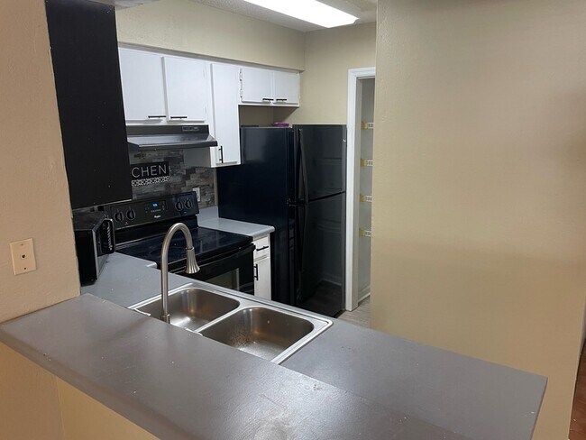 2470 Nugget Ln in Tallahassee, FL - Building Photo - Building Photo