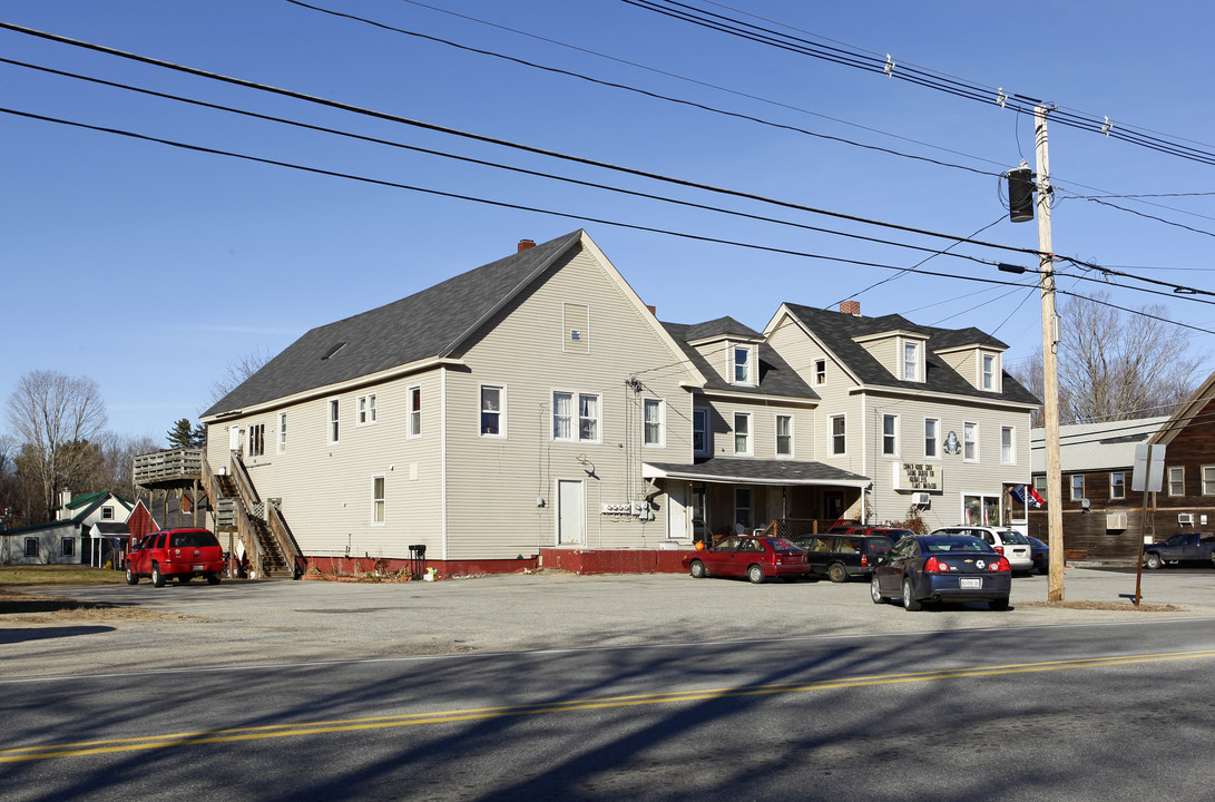 450 Northeast Rd in Standish, ME - Building Photo