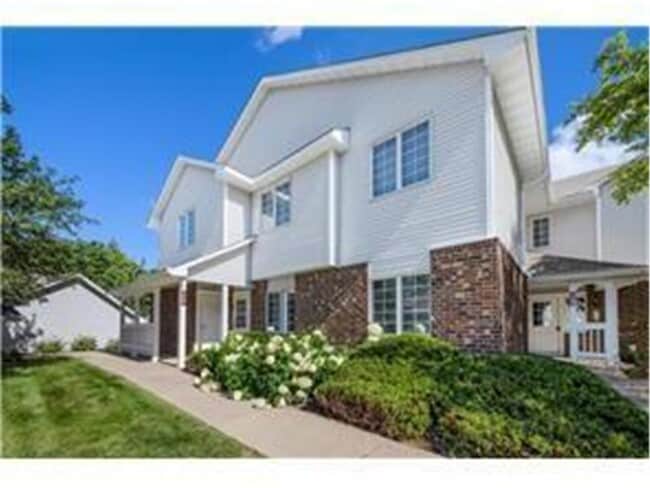 3563 Blue Jay Way