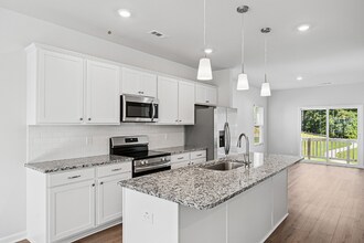 312 Chesapeake Cmns St in Garner, NC - Building Photo - Building Photo