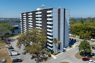 Riverton Tower Senior Center in Jacksonville, FL - Building Photo - Primary Photo