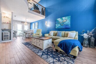 103 Jean Lafitte Cove in Galveston, TX - Building Photo - Building Photo