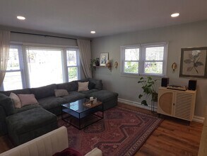 1432 N 70th St in Wauwatosa, WI - Building Photo - Building Photo