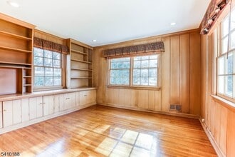 11 Wordsworth Rd in Millburn, NJ - Building Photo - Building Photo