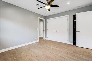 1540 Marine Ave in Manhattan Beach, CA - Building Photo