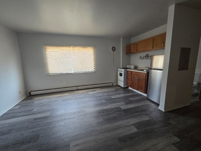 6166 S Packard Ave in Cudahy, WI - Building Photo - Building Photo