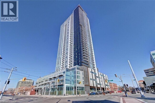 60 Frederick St in Kitchener, ON - Building Photo - Building Photo