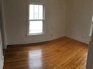 2727 P St-Unit -#3 in Lincoln, NE - Building Photo - Building Photo