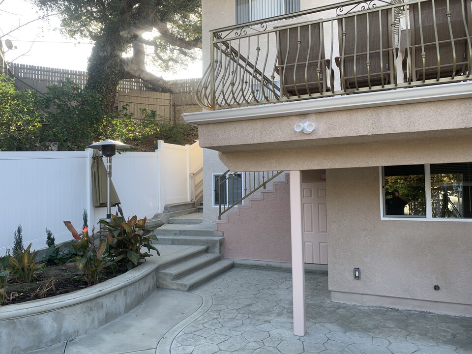 8619 Jayseel St in Los Angeles, CA - Building Photo