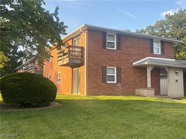 property at 4725 20th St NW