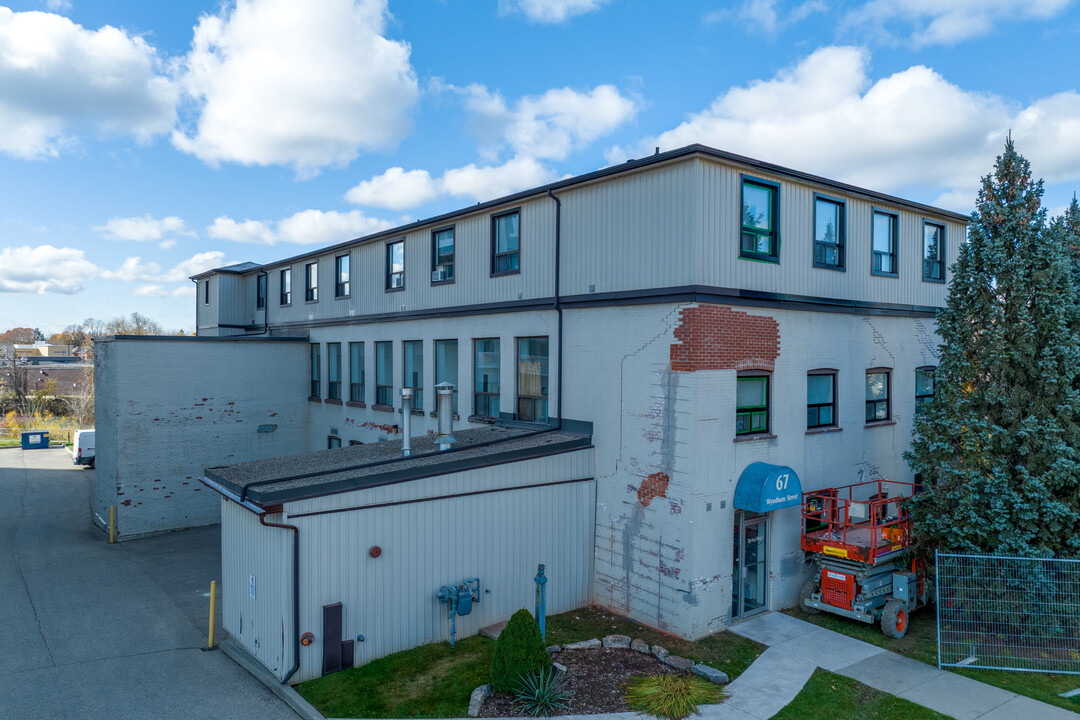 River House in Guelph, ON - Building Photo