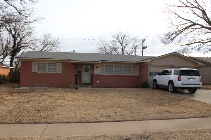 4409 27th St in Lubbock, TX - Foto de edificio