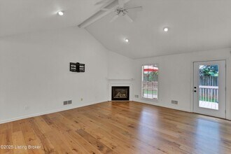 9816 Calamar Ct in Louisville, KY - Building Photo - Building Photo