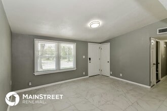 8500 E 91 St in Kansas City, MO - Building Photo - Building Photo