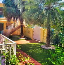 Villa Alicia in Fort Lauderdale, FL - Foto de edificio - Building Photo