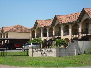 1908 S 38th St in McAllen, TX - Building Photo