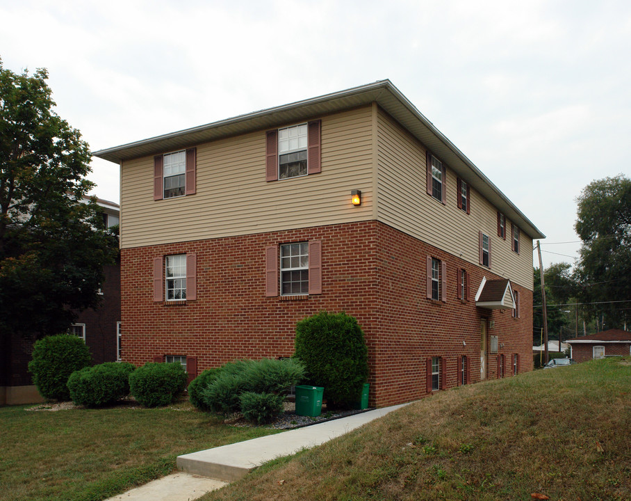 1112 N 19th St in Allentown, PA - Building Photo