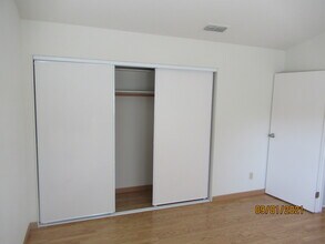 614 Barbara Way in Roseville, CA - Building Photo - Building Photo