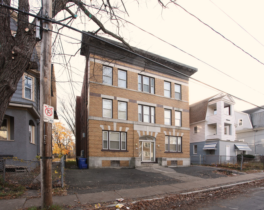 626 Garden St in Hartford, CT - Building Photo