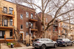 4715 Parthenais St in Montréal, QC - Building Photo