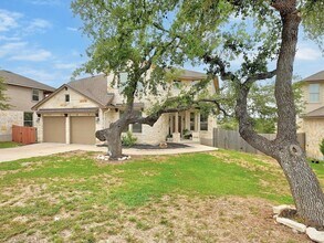 17903 Linkhill Dr in Dripping Springs, TX - Building Photo - Building Photo