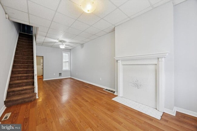 property at 2575 E Huntingdon St