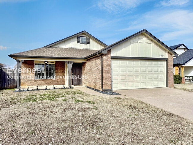 property at 4019 W 103rd Ct S