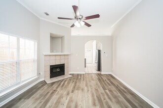 6859 Seaside Dr in Cordova, TN - Building Photo - Building Photo