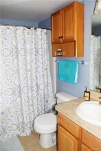 1077 Foxboro in Troy, MI - Building Photo - Building Photo