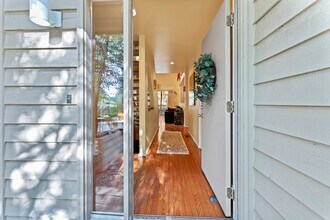 1651 Cedar Hollow Way in Reston, VA - Building Photo - Building Photo