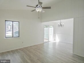 1 Maplewood Ct in West Deptford, NJ - Building Photo - Building Photo