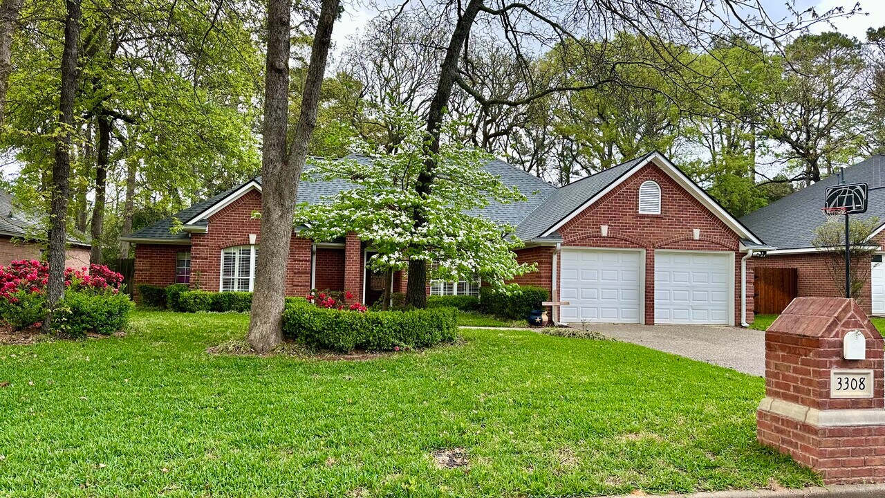 3308 Oak Knoll Dr in Tyler, TX - Building Photo