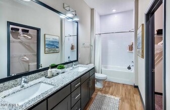 11575 W Roosevelt St, Unit 1 in Avondale, AZ - Building Photo - Building Photo
