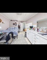 310 University Blvd in Glassboro, NJ - Building Photo