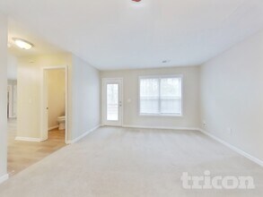 1417 Stream Walk in Loganville, GA - Building Photo - Building Photo