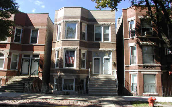 3730 S Emerald Ave in Chicago, IL - Building Photo
