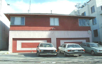 2538 8th Ave in Oakland, CA - Building Photo - Building Photo