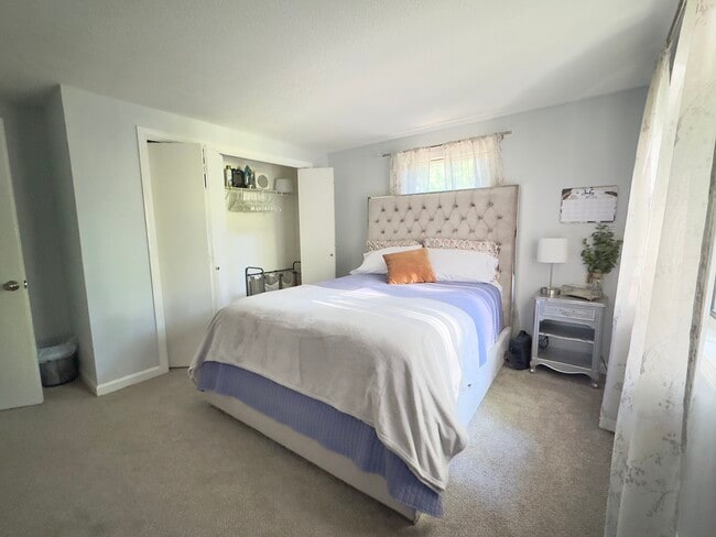 property at 34 Juckett Hill Dr